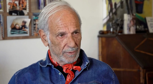 לא נשבר: אושיק לוי איבד את אשתו, בתו ואחיו - אך מתעקש להיות אופטימי