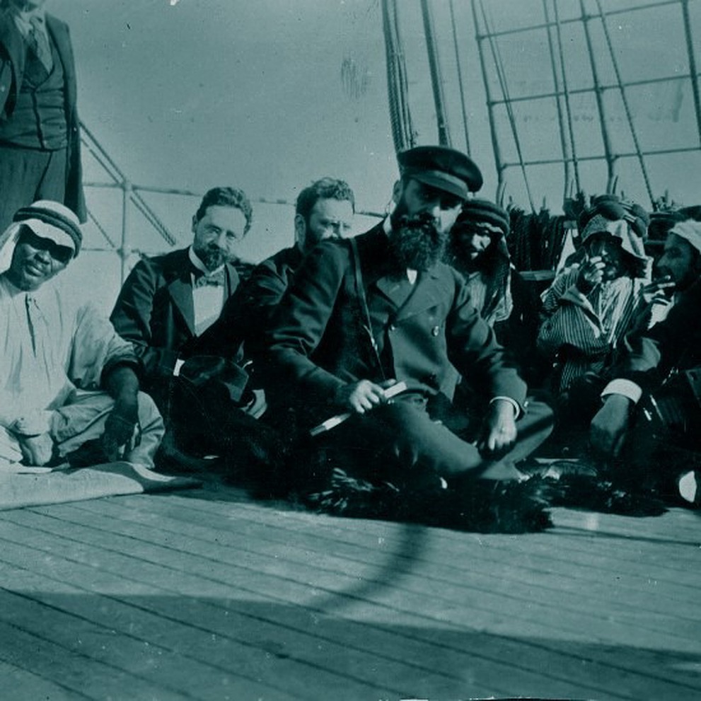 Whatsapp Image 2026 04 20 At 21.59.46 (3)