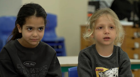"לא חשבתי שפה זה יקרה": תושבי דימונה מתקשים להתאושש מפגיעת הטיל האיראני