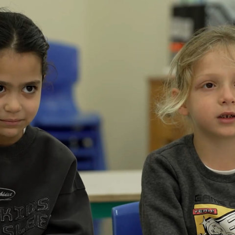 "לא חשבתי שפה זה יקרה": תושבי דימונה מתקשים להתאושש מפגיעת הטיל האיראני
