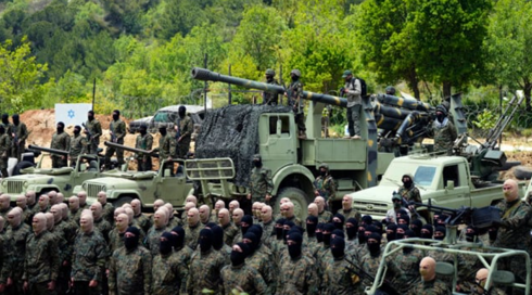 מחבלי חיזבאללה באימון