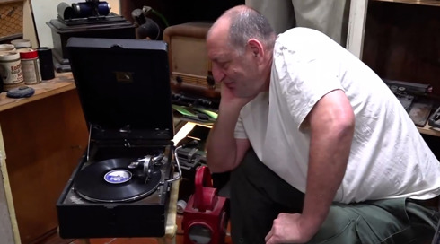 פריחת הנוסטלגיה: מסע בזמן וטיול שורשים לישראל של פעם