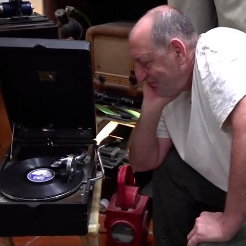 פריחת הנוסטלגיה: מסע בזמן וטיול שורשים לישראל של פעם