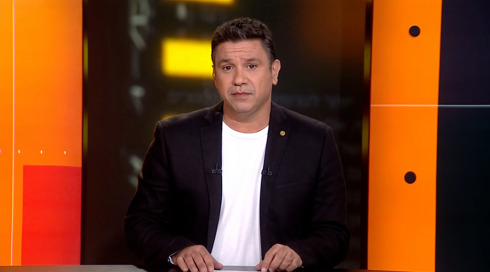 1920X1080 4800 Hp.00 00 32 03.Still001