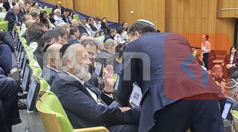דרעי וסמוטריץ' חוגגים את אישור התקציב