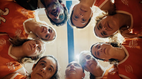 כל האימהות משקרות | פרק 9 - החוליה החלשה