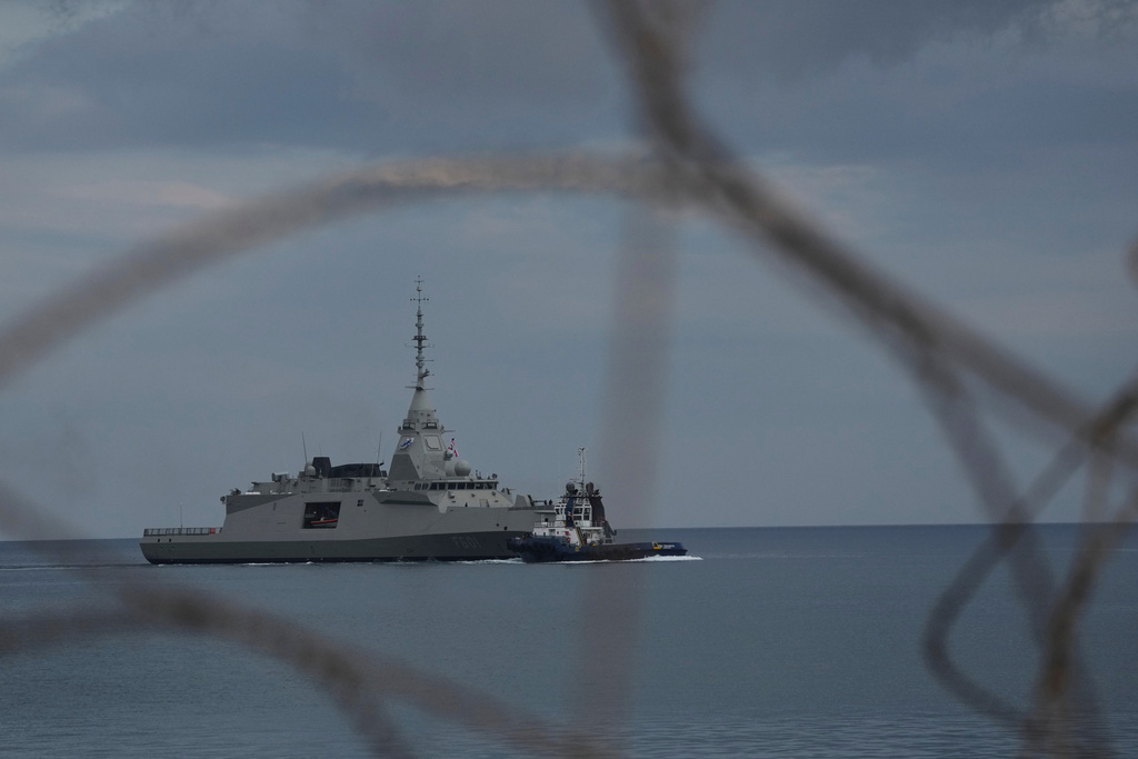 פריגטה יוונית לחופי לימסול שבקפריסין, מרץ 2026