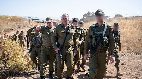 הרמטכ"ל אייל זמיר בביקור בתרגילי הכשרת מפקדים בצפון, 09.06.26