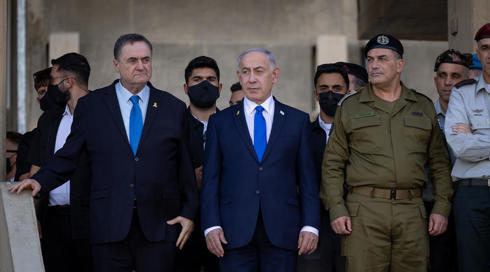 הרמטכ"ל אייל זמיר, ראש הממשלה בנימין נתניהו ושר הביטחון ישראל כ"ץ, אוקטובר 2025