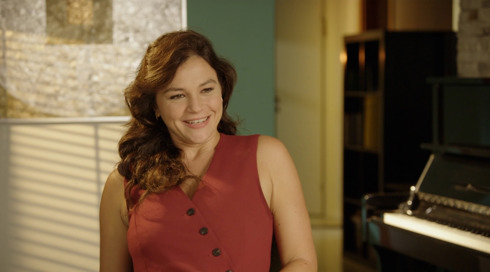 9 5.00 01 46 07.Still001