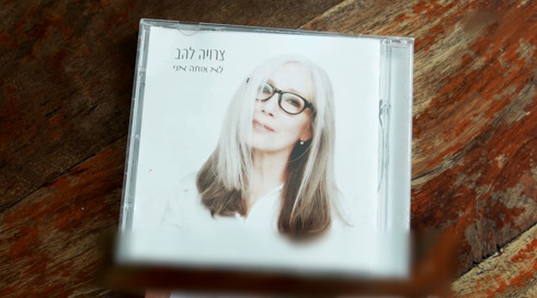 S0544650 ITEM08.00 04 05 01.Still001