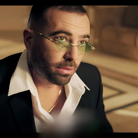 מהבמה לבורסה: עומר אדם התחיל להשקיע בחברות הייטק בשווי מיליארדים