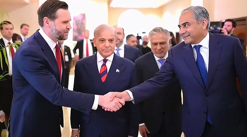 מסע לפקיסטן: האם שיחות המו"מ יצליחו לבלום את ההסלמה באזור?