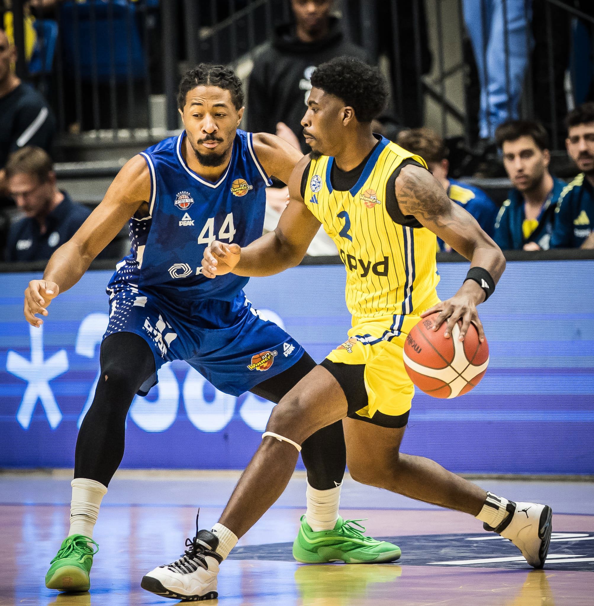 מכבי תל אביב מול בני הרצליה בגמר גביע המדינה